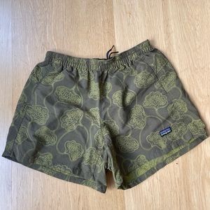 Patagonia baggies. Size xs. Inseam 3”.